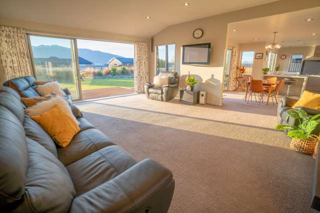 11 Wet Jacket Place Te Anau_1