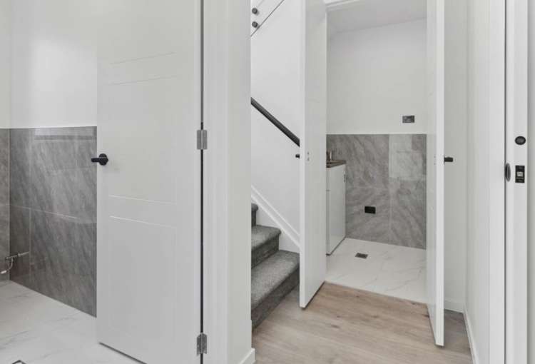 3/12 William Street Mangere East_5