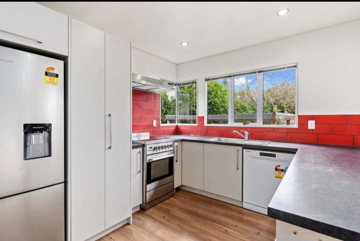 2/79 Mountbatten Avenue_0