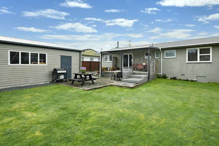 5 Devon Street Stoke_20