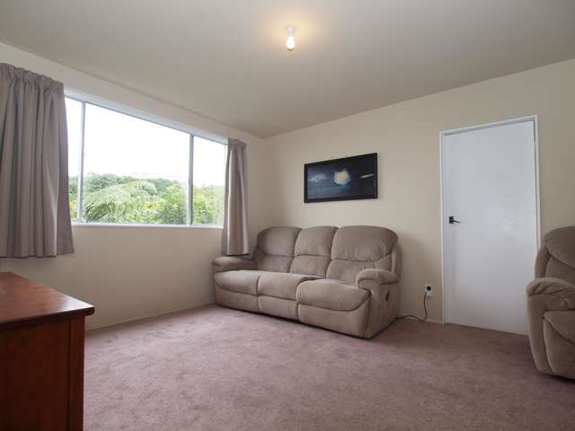 109 Dowse Drive Maungaraki_4