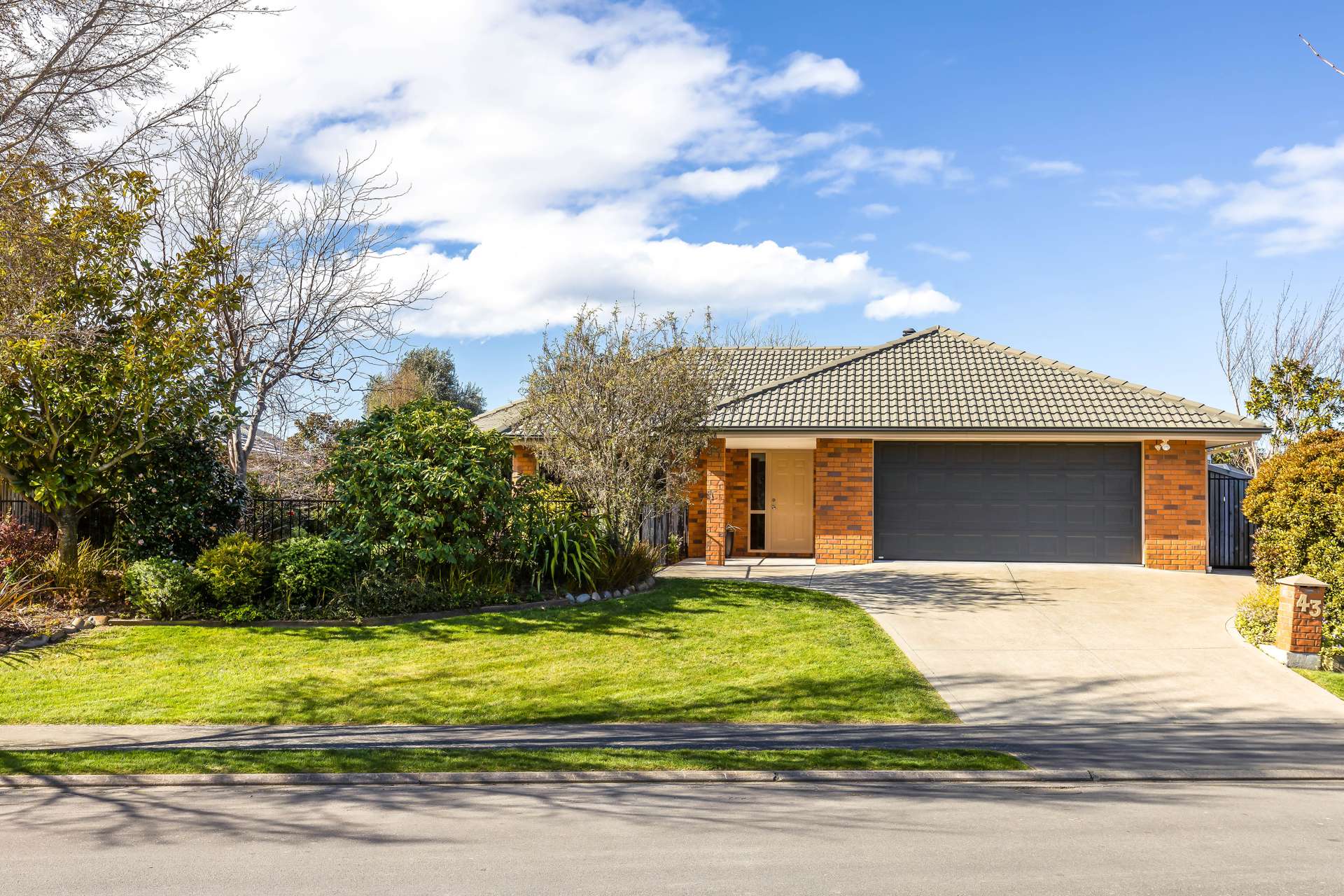 43 Millstream Drive Lincoln_0