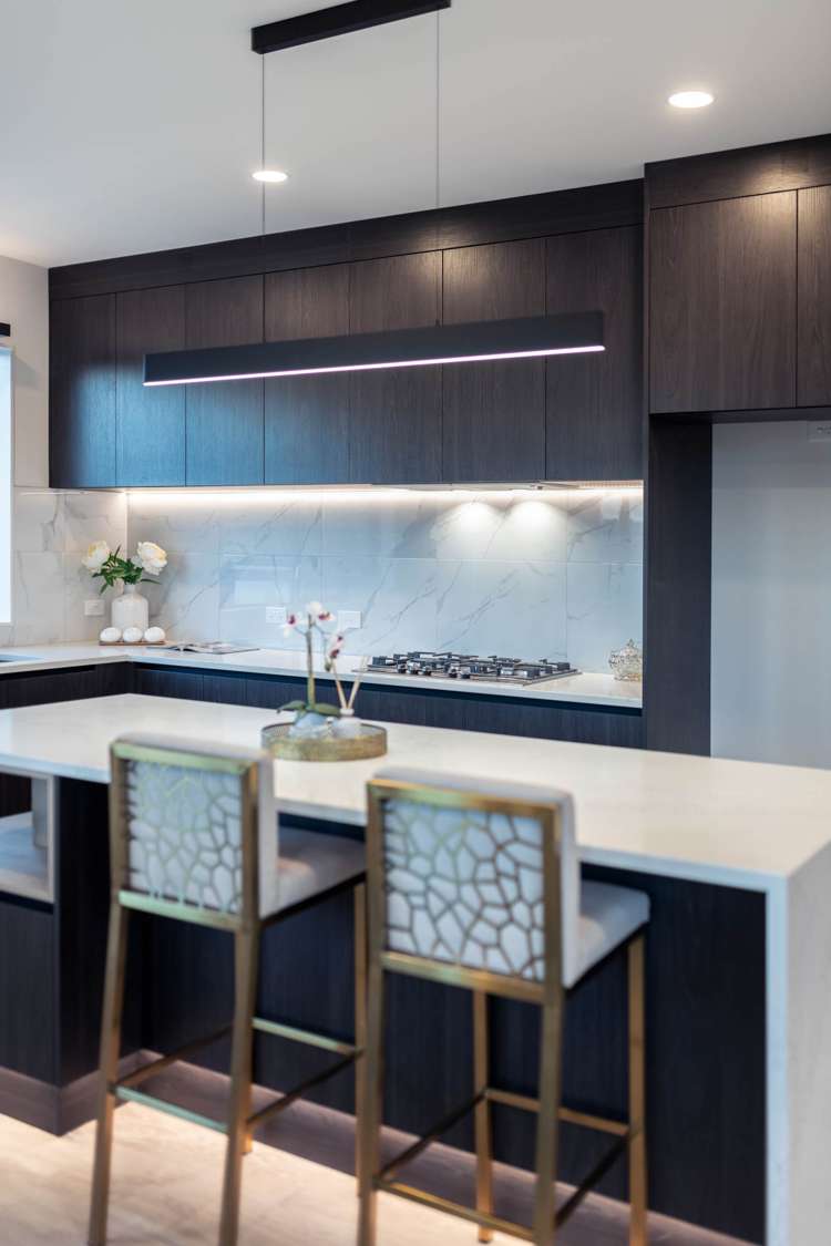 20 Kauri Gum Rise Swanson_9