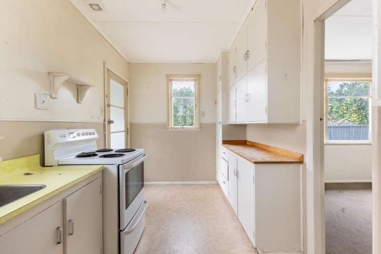 338A Tremaine Avenue Takaro_4