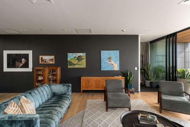 Smart Penthouse Buy