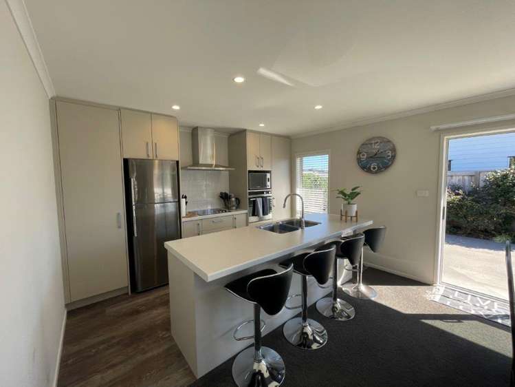 25 Oka Street 1131_11