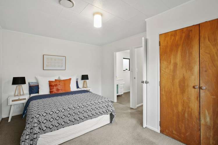 25 Montana Place Merrilands_12