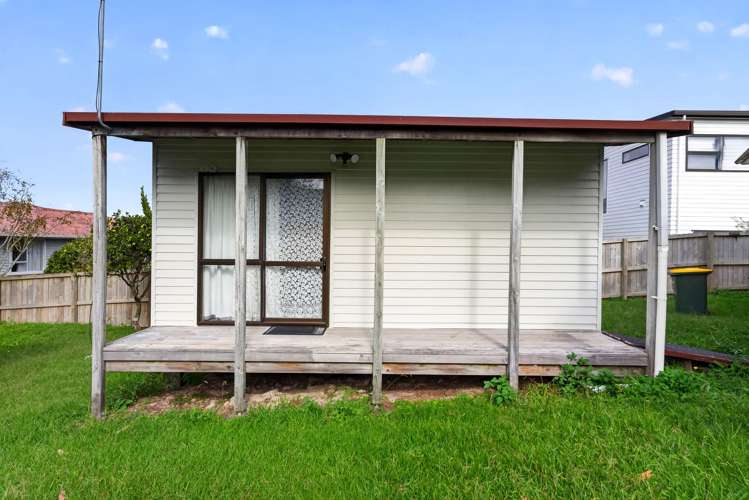 37 Bruce Road Glenfield_16