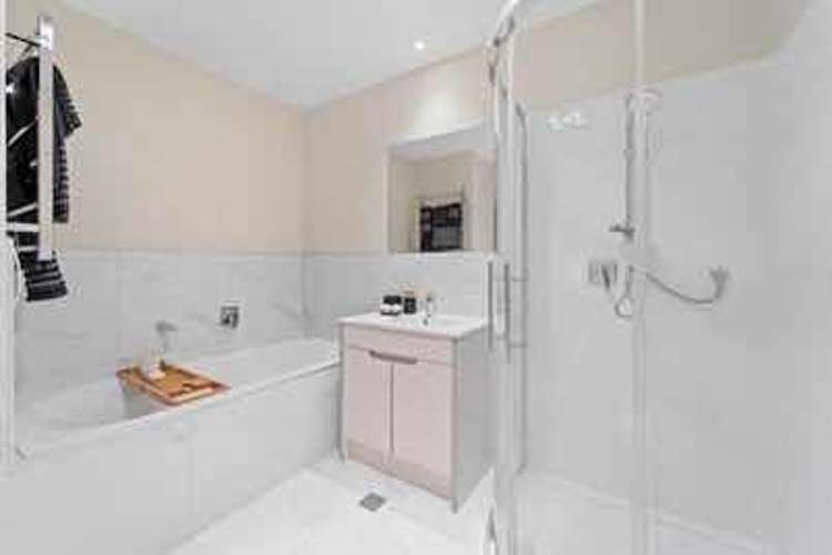 7/8 Bagnall Avenue Point England_5