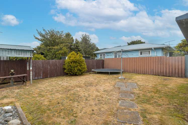 8 Bethune Street Featherston_16