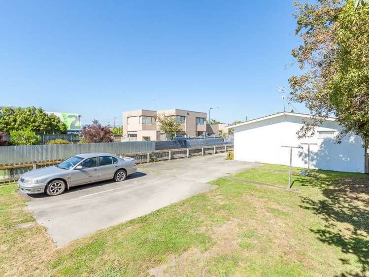 11 Pascal Street Palmerston North Central_18