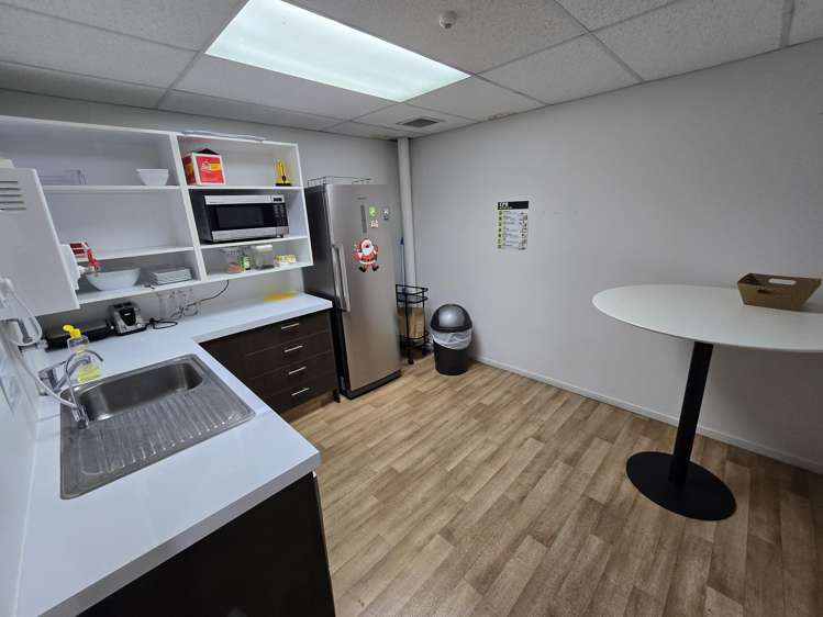 34 Vestey Drive Mt Wellington_6