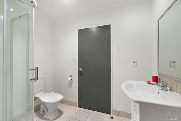 7/1 Piriti Drive Te Atatu Peninsula_10