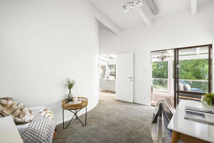 9 Saddleback Rise Murrays Bay_22