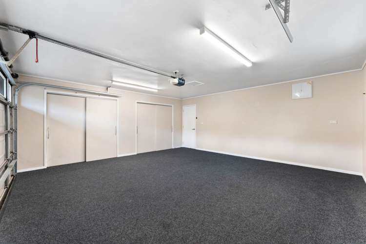 55 Meadowvale Avenue Forrest Hill_28