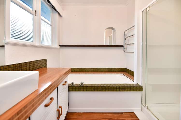 977 Whangaparaoa Road Tindalls Beach_11