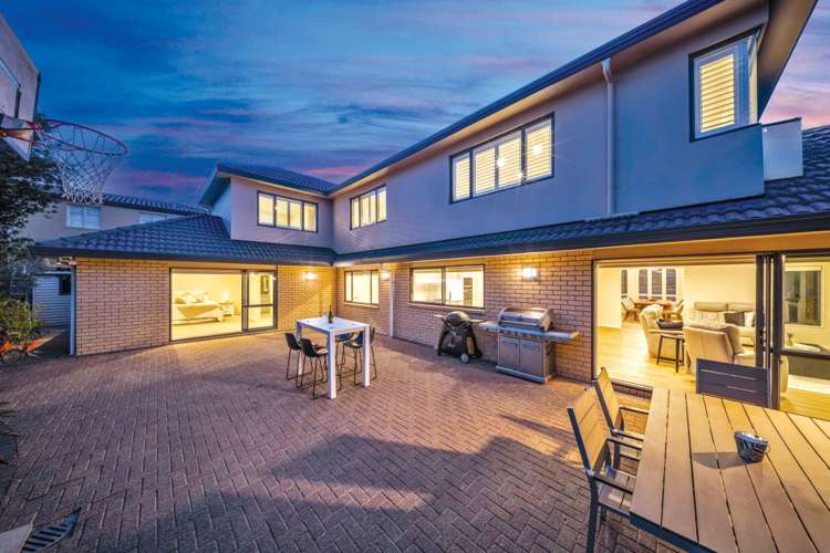 20 Quedley Court Eastern Beach_32