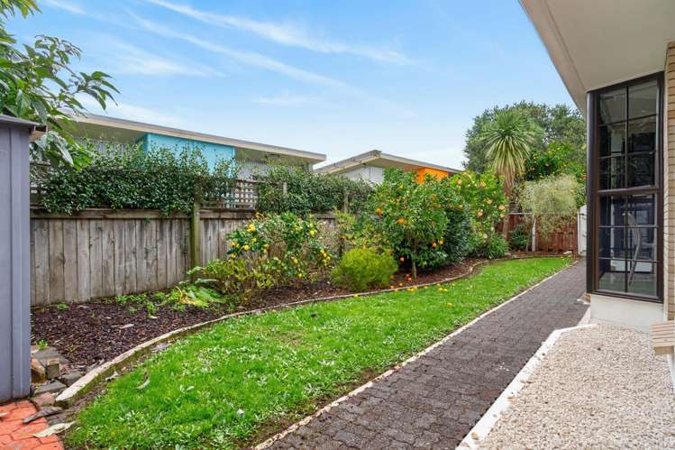 27B Moody Avenue Whau Valley_33