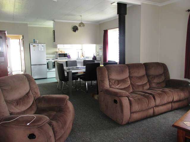 65 Shiel Street Reefton_3