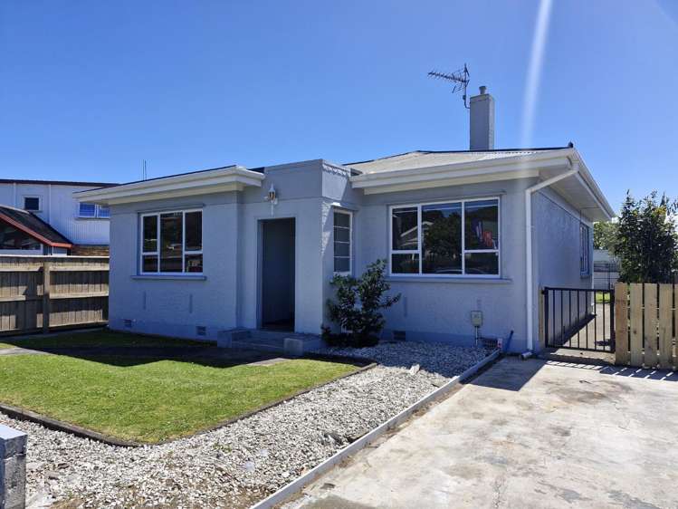 182 Powderham Street New Plymouth_1