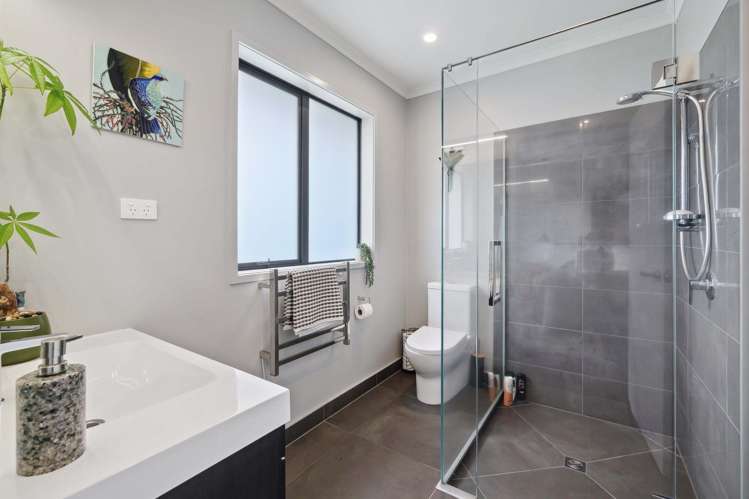 53 Pohutukawa Parade Riverhead_12