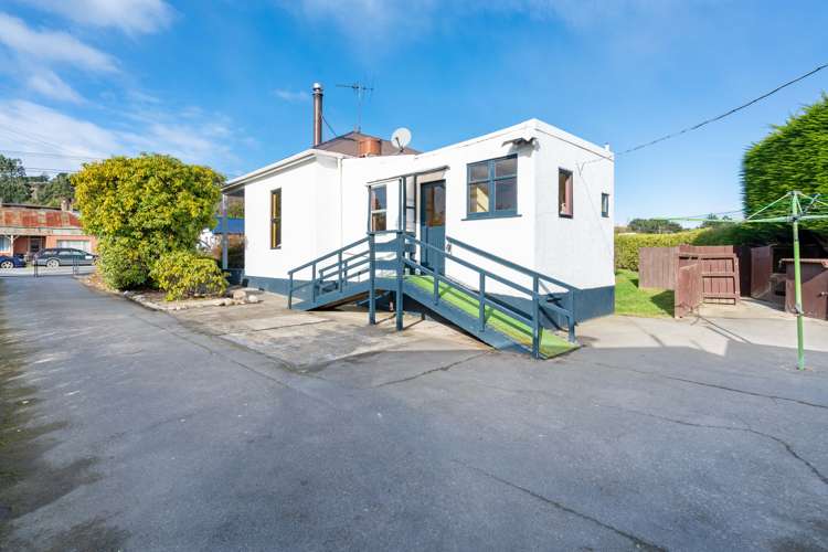 27 Brighton Road Green Island_13