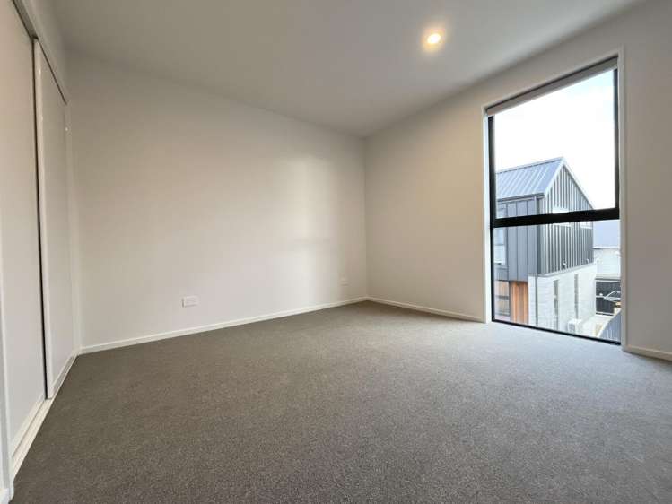 2/26 Sydney Street 10222_6