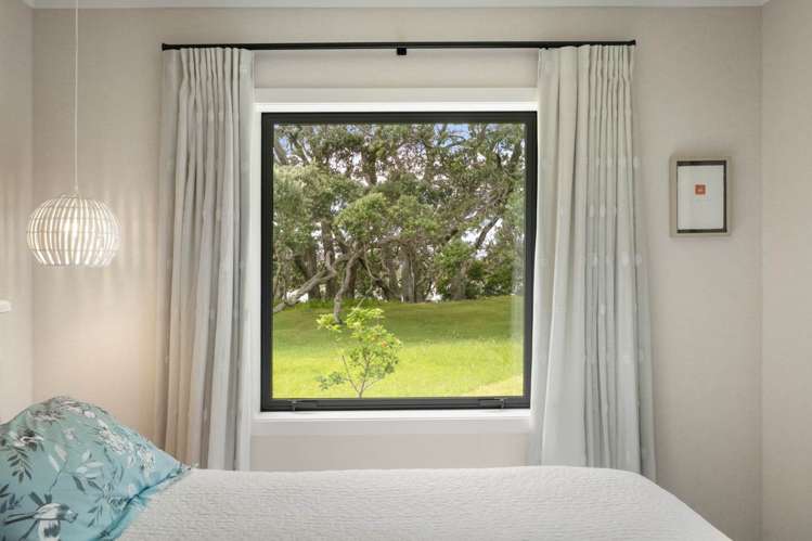 37 Pohutukawa Drive Athenree_21