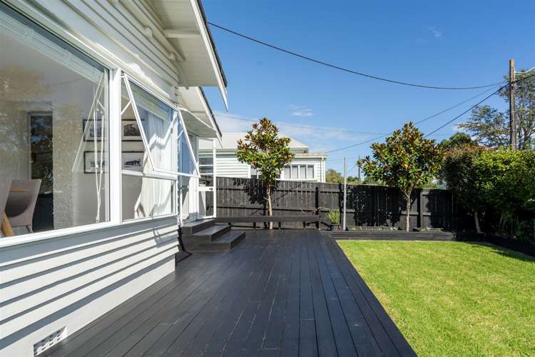 1/29 Clarence Road Northcote Point_4