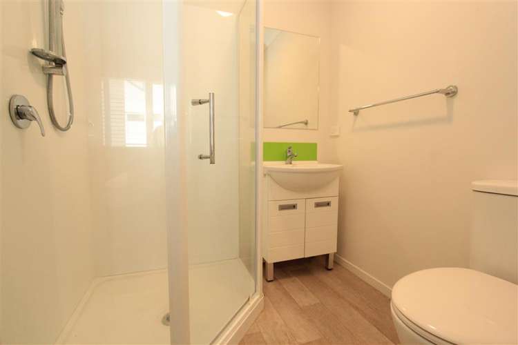 A/4/28 Hunter Street 500063_4