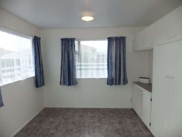 2/19 Montreal Street Sydenham_1