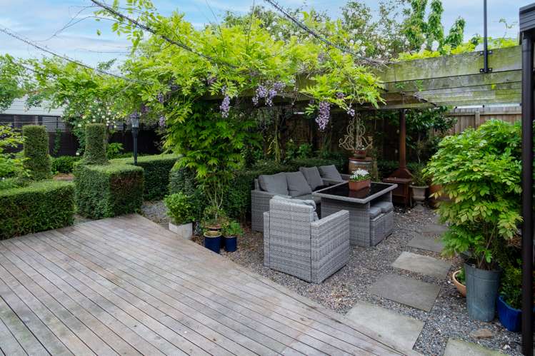 2/51 Saint Johns Street Woolston_10