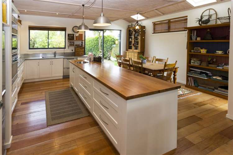 5 Swindells Road Waikuku Beach_5