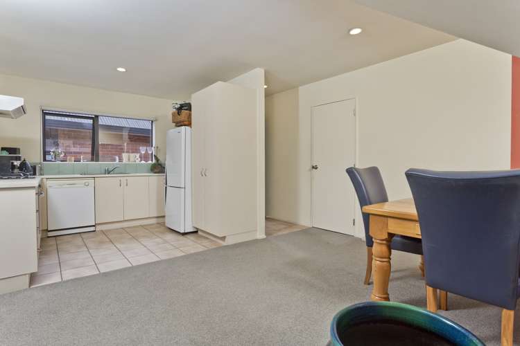 12/37 Fields Parade Oteha_11