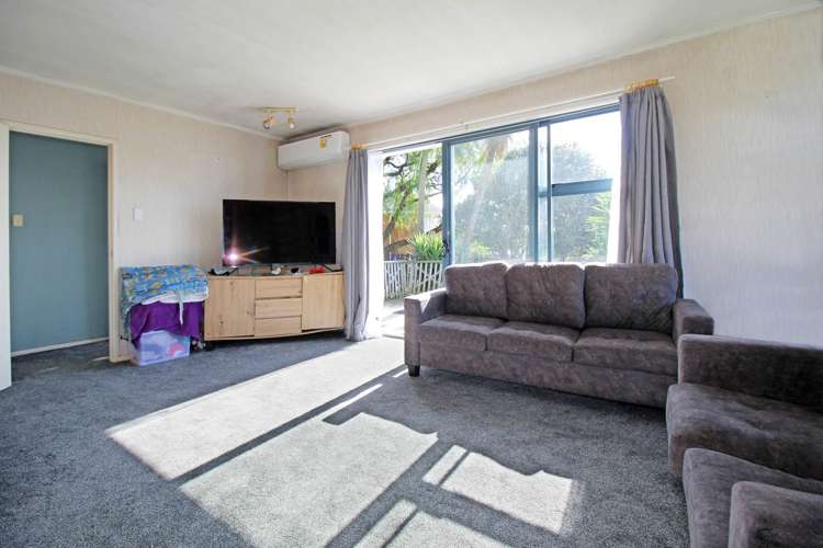8 Wordsworth Road Manurewa_6