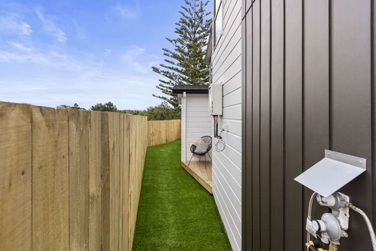 33a Patons Road Howick_16