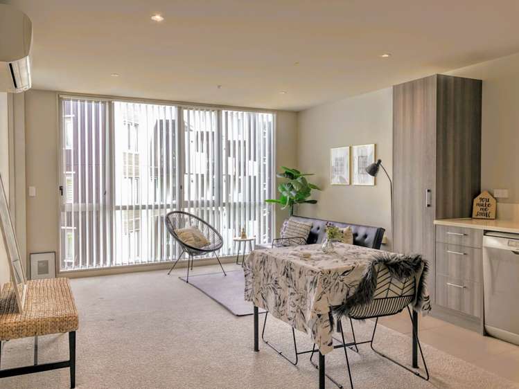 407/3 Rose Garden Lane Albany_2