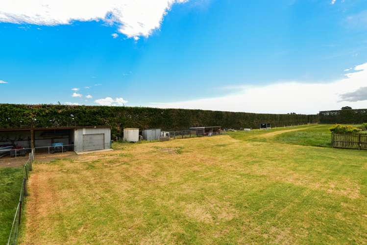 1495 Telegraph Road Darfield_20