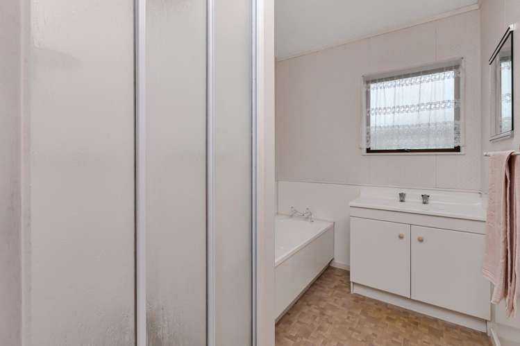 5 Mains Avenue Kensington_12