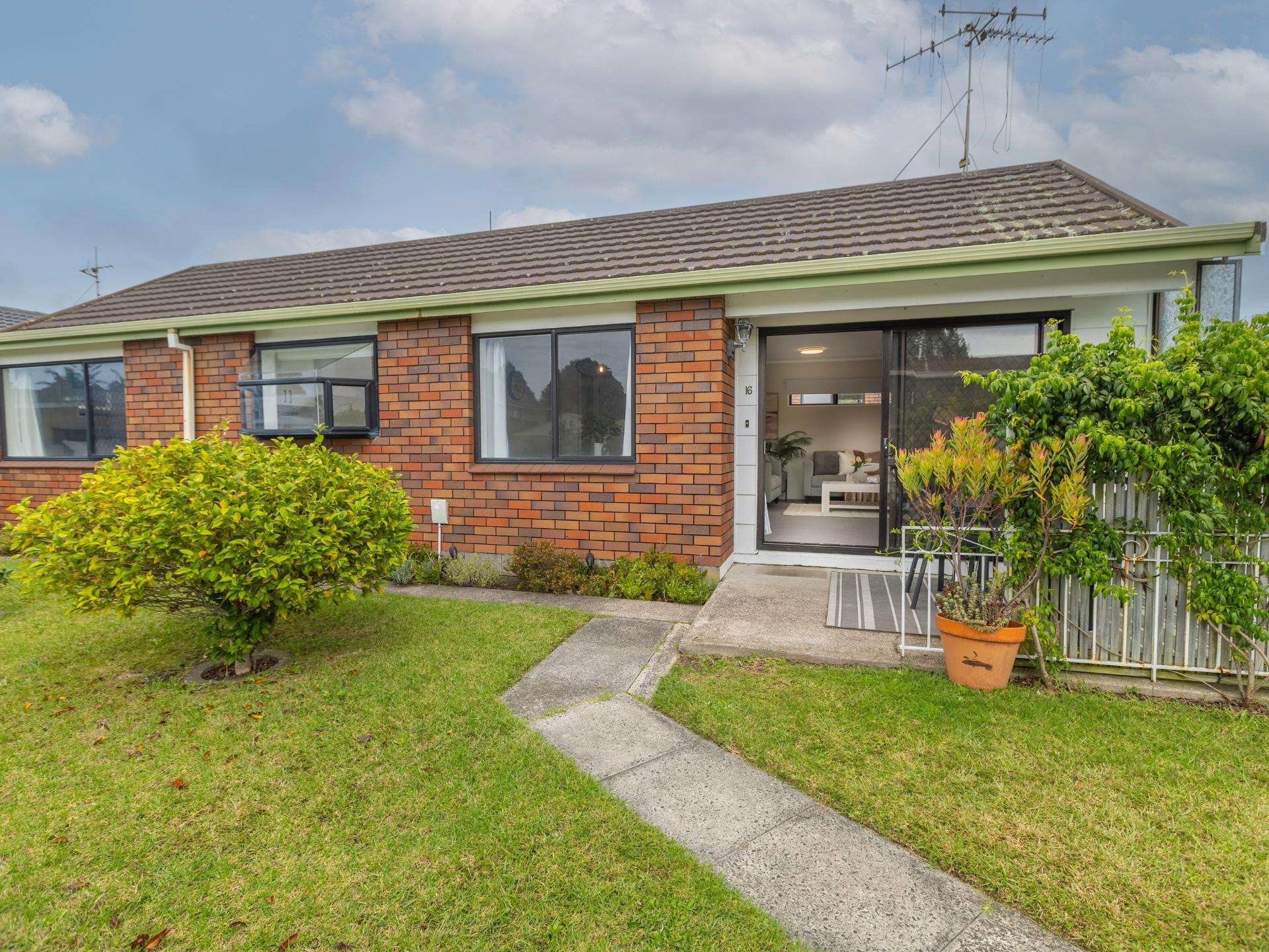 16 Berwick Place Mt Maunganui_0
