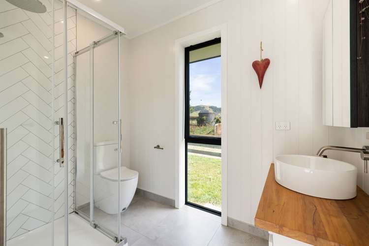 758 Kairangi Road Rotoorangi_23