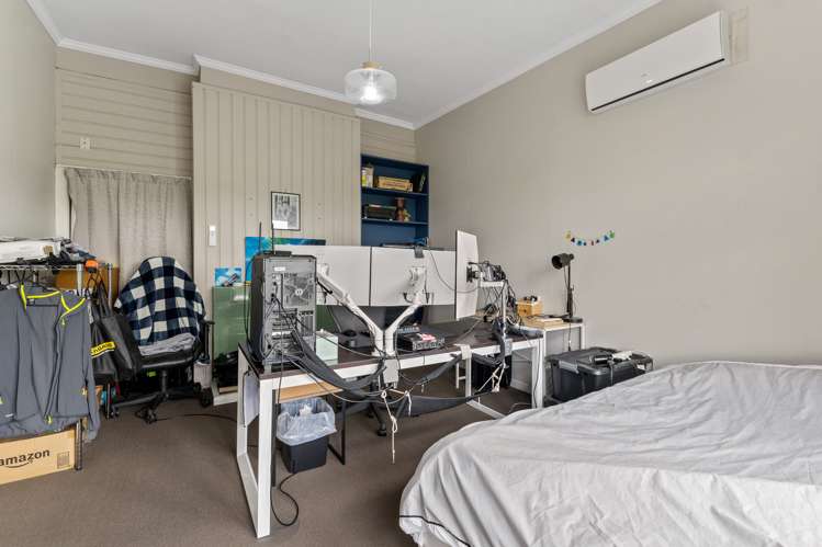 97 Leckhampton Court Clyde Hill_13