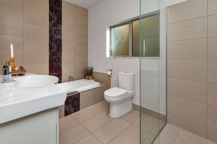 12b Dundas Road Riverside_25