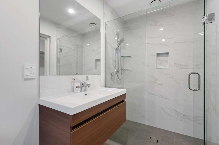 22 Furlong Street Yaldhurst_11