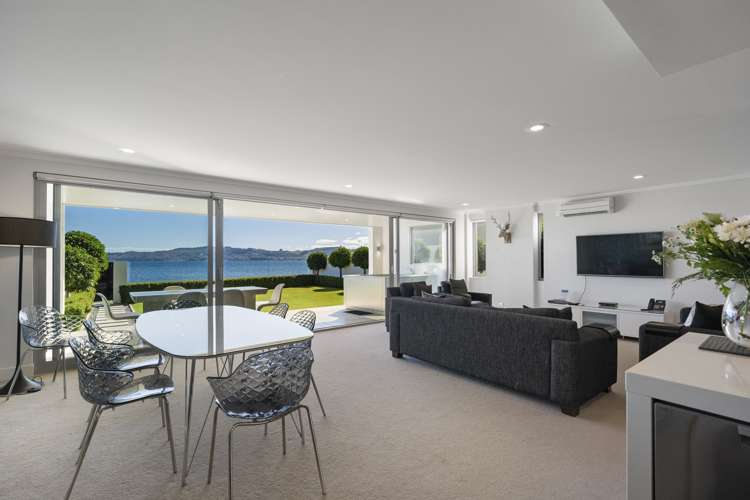 1/225 Lake Terrace Waipahihi_10