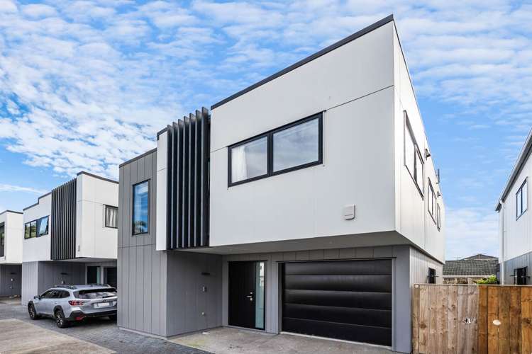 81b Hattaway Avenue Bucklands Beach_24