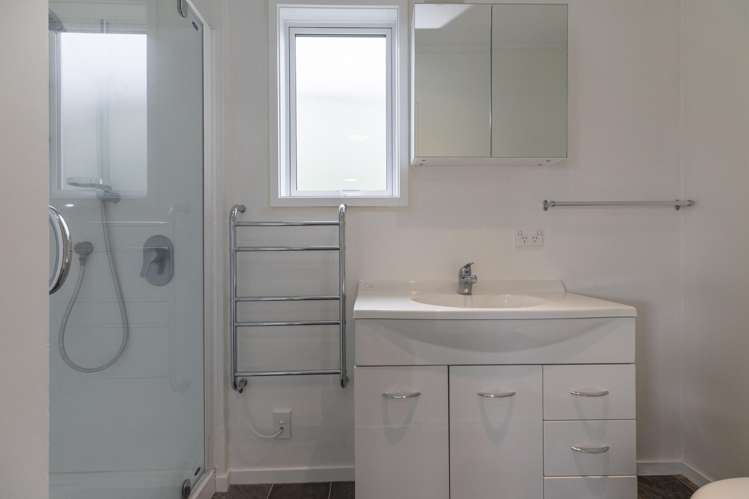 117 Rifle Range Road Central_23