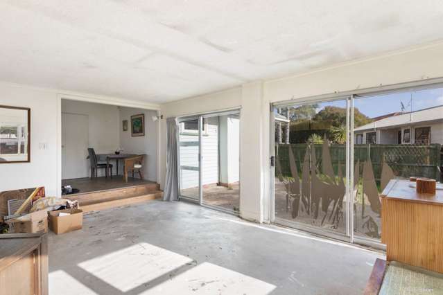 1/202 Lake Road Northcote_2