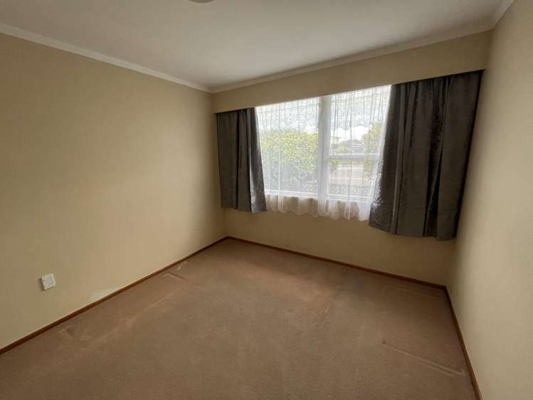 2/348 Wicksteed Street 1235_6