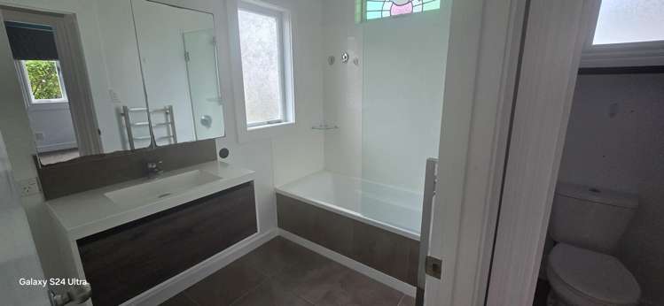 25 Glenfern Road Mellons Bay_8